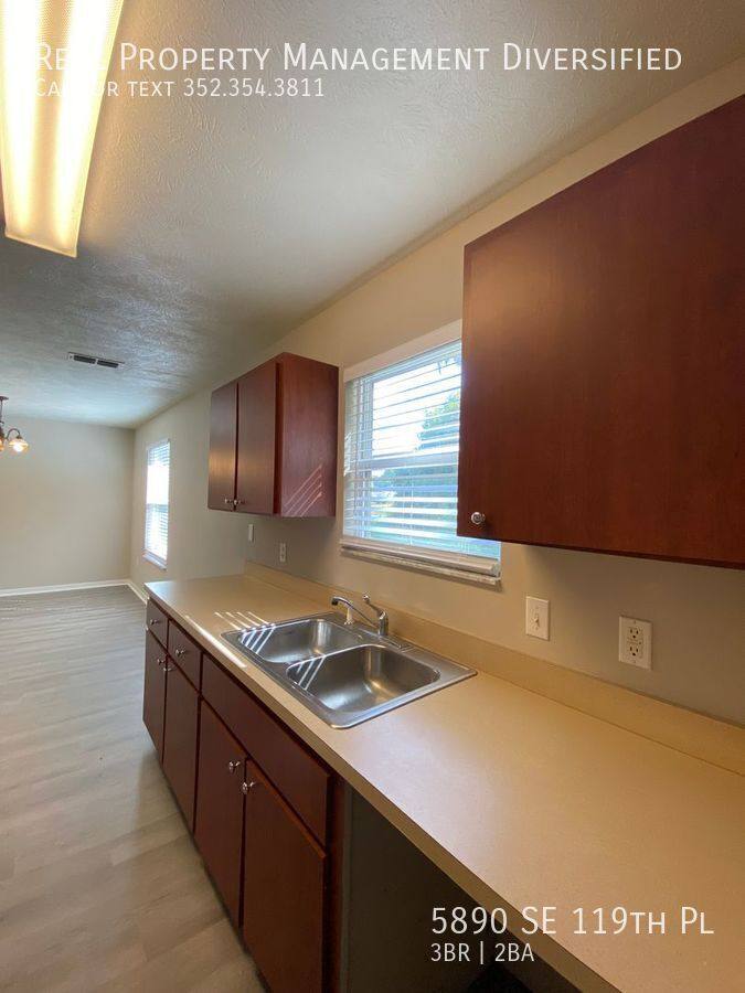 House for rent at 5890 SE 119th Place, Belleview, FL 34420