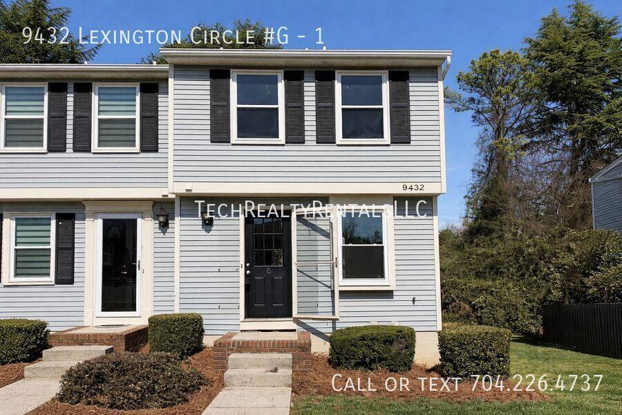 Townhouse for rent at 9432 Lexington Circle #G, Charlotte, NC 28213