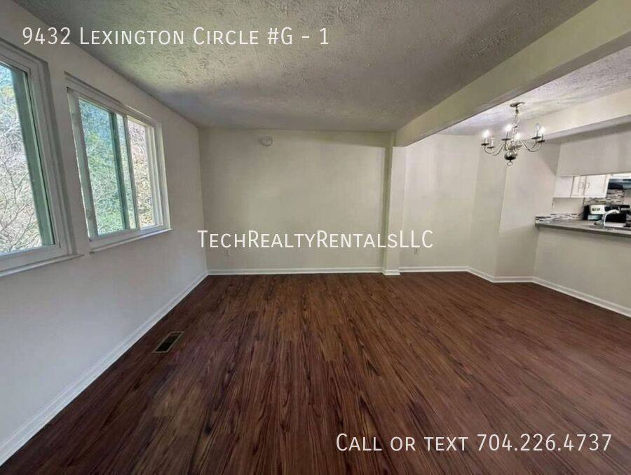 Townhouse for rent at 9432 Lexington Circle #G, Charlotte, NC 28213