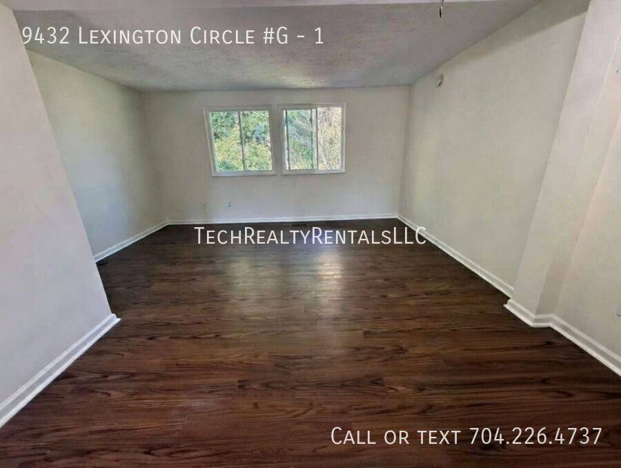 Townhouse for rent at 9432 Lexington Circle #G, Charlotte, NC 28213