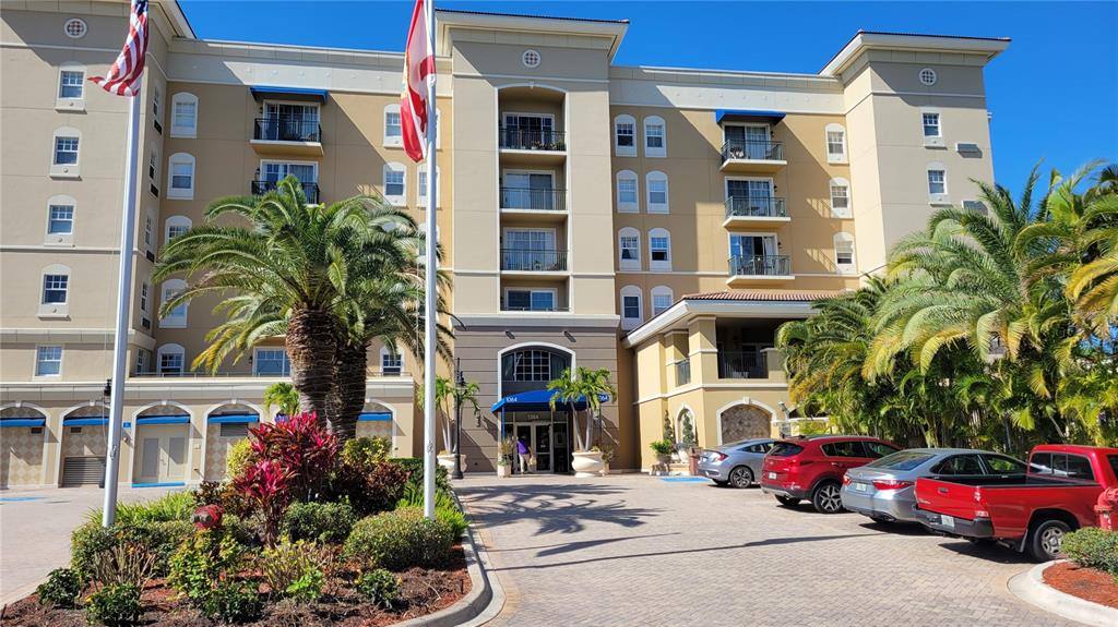 Condo for rent at 1064 N Tamiami Trail #1201, Sarasota, FL 34236