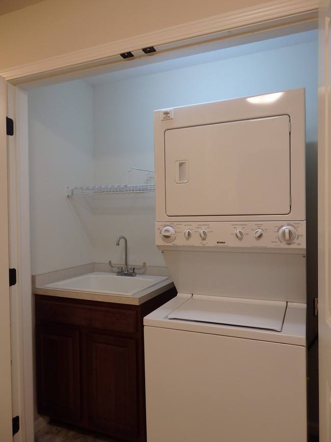 Apartment for rent at 17092 Adelmann St SE, Prior Lake, MN 55372