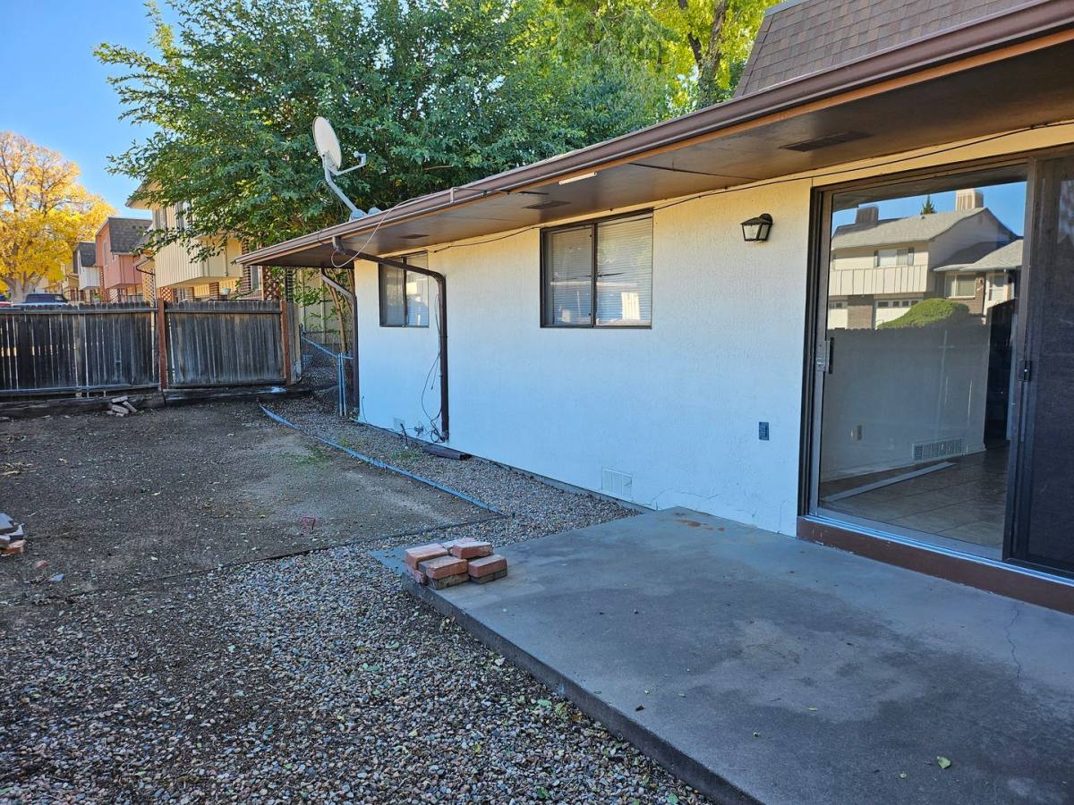 Apartment for rent at 47 Douglas Lane, Pueblo, CO 81001