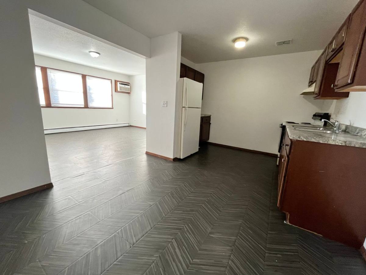 Apartment for rent at 3304 S Kiwanis Ave, Sioux Falls, SD 57105