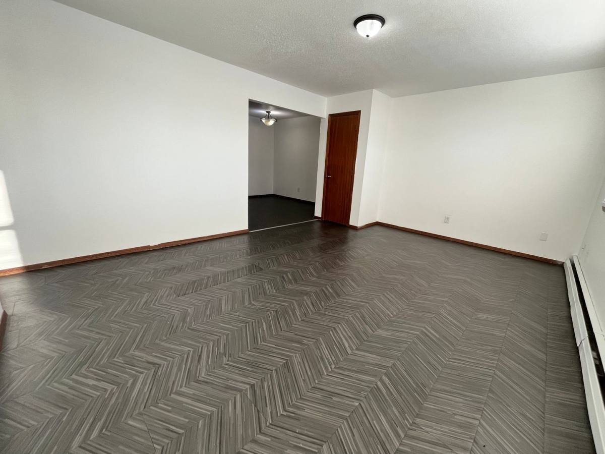 Apartment for rent at 3304 S Kiwanis Ave, Sioux Falls, SD 57105