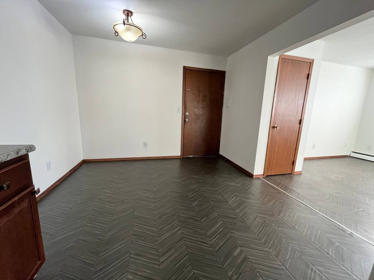 Apartment for rent at 3304 S Kiwanis Ave, Sioux Falls, SD 57105