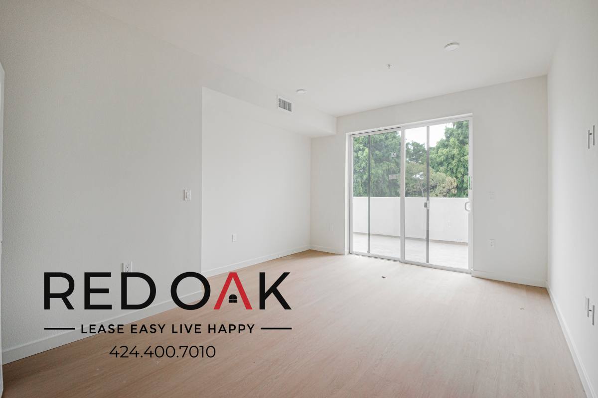 Condo for rent at 856 S Gramercy Dr #214, Los Angeles, CA 90005
