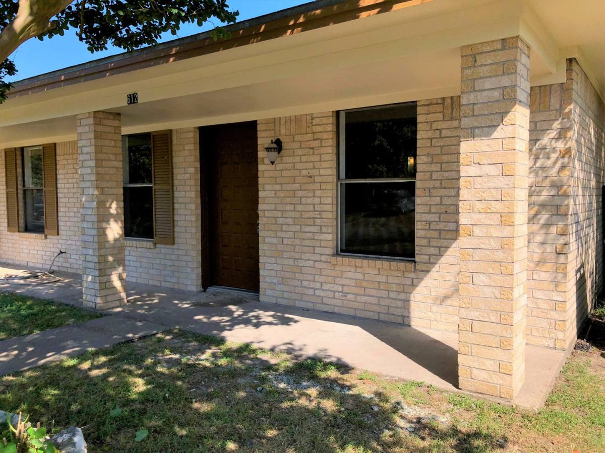 Townhouse for rent at 612 San Benito, College Station, TX 77845