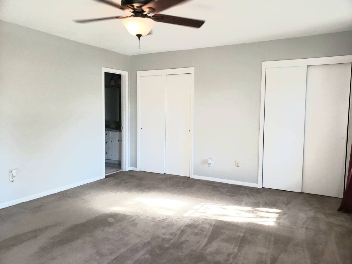 Townhouse for rent at 2140 Rexford Rd, Montgomery, AL 36116