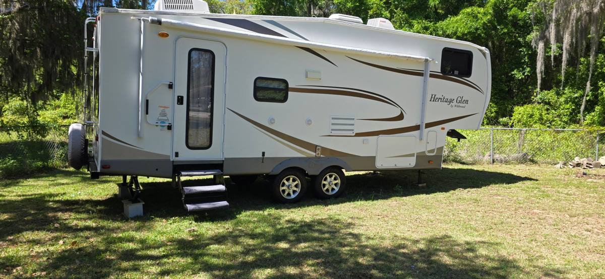 House for rent at 36739 A Brook Rd, Fruitland Park, FL 34731