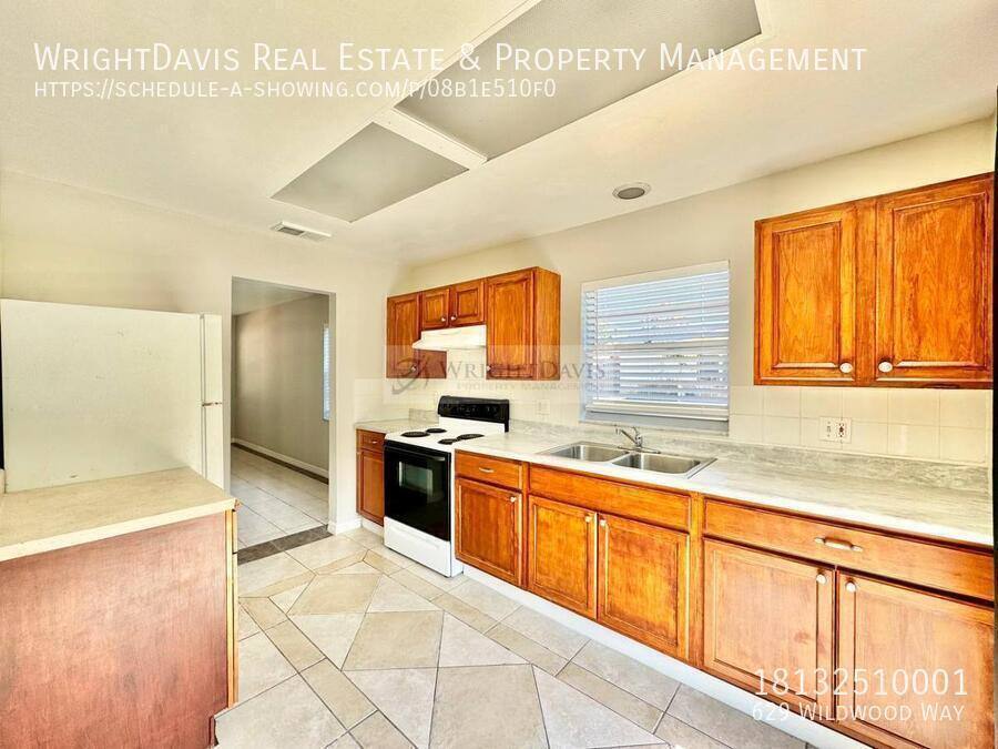 Apartment for rent at 629 Wildwood Way, Clearwater, FL 33756