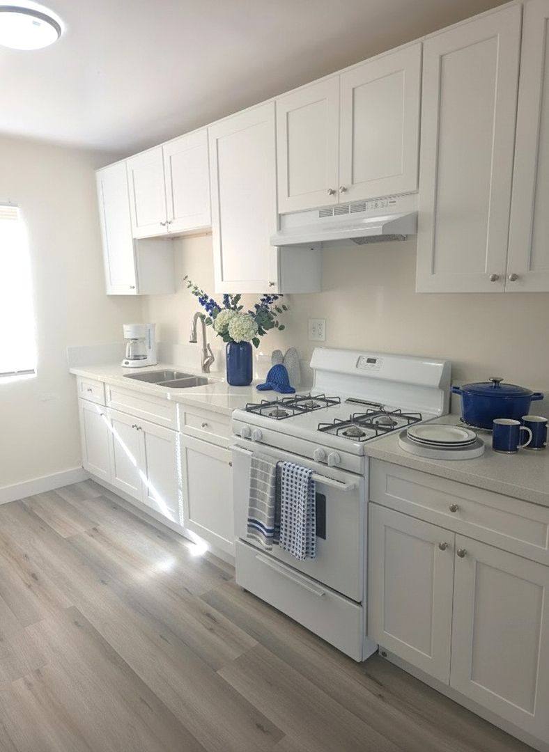 Apartment for rent at 1164-1170 E Market St, Long Beach, CA 90805
