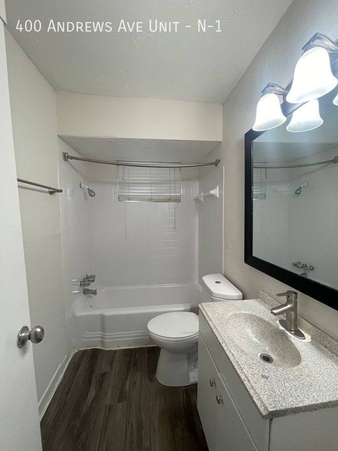Apartment for rent at 400 Andrews Ave #N-44, Dallas, TX 75211