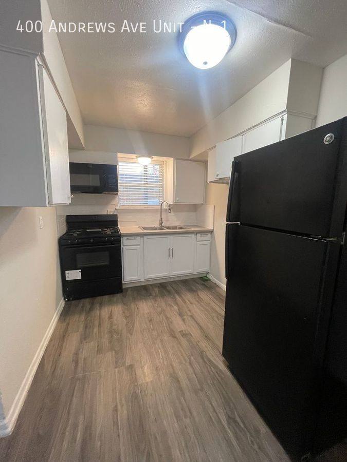 Apartment for rent at 400 Andrews Ave #N-44, Dallas, TX 75211