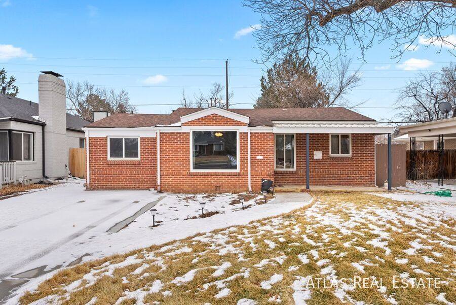 House for rent at 2020 N Oneida St, Denver, CO 80207