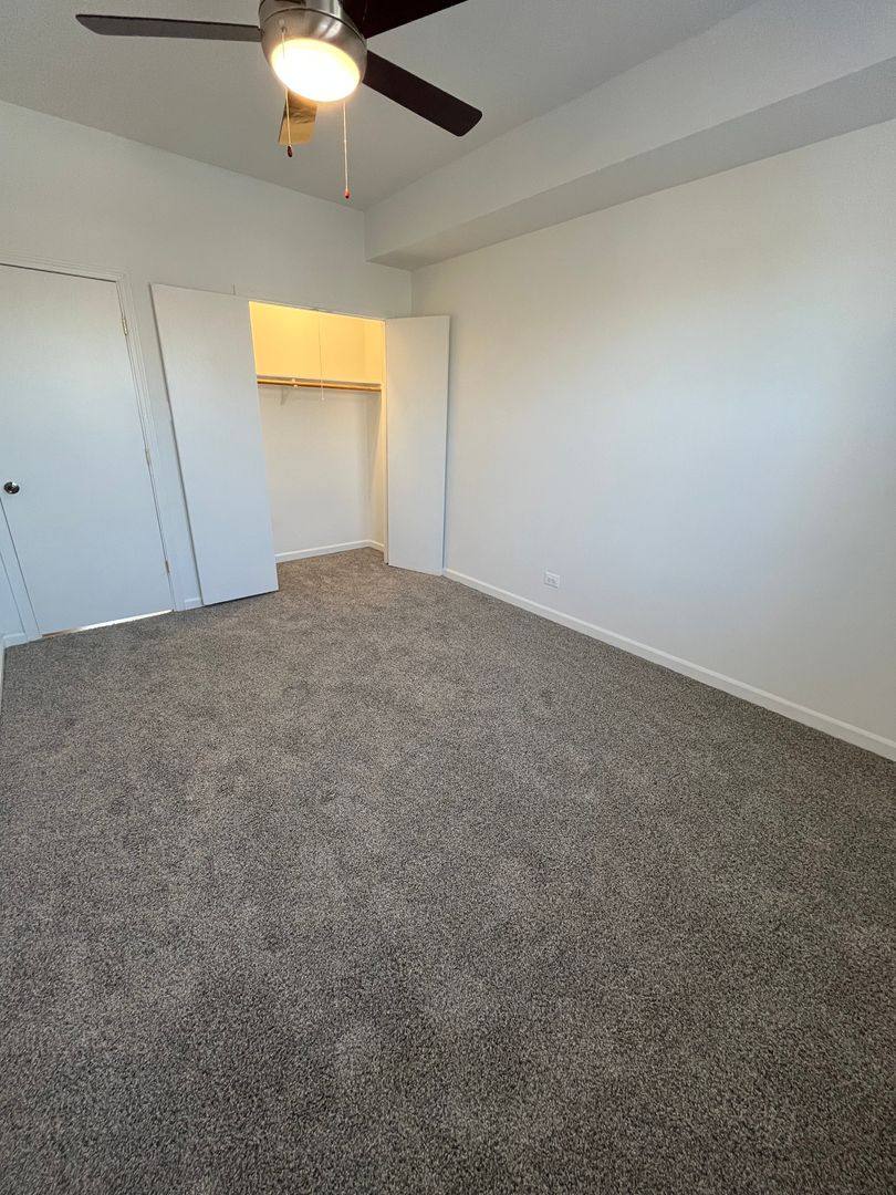 Apartment for rent at 5826 W Washington Blvd, Chicago, IL 60644