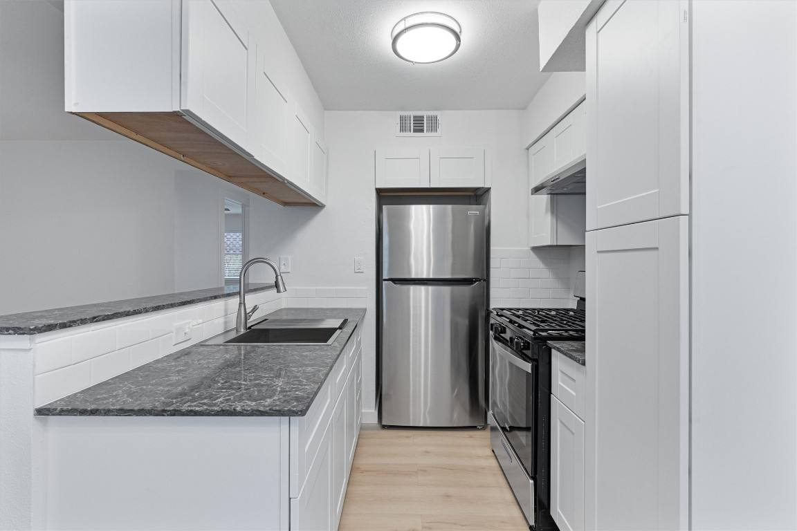 Apartment for rent at 2501 Manor Circle #2501A, Austin, TX 78723