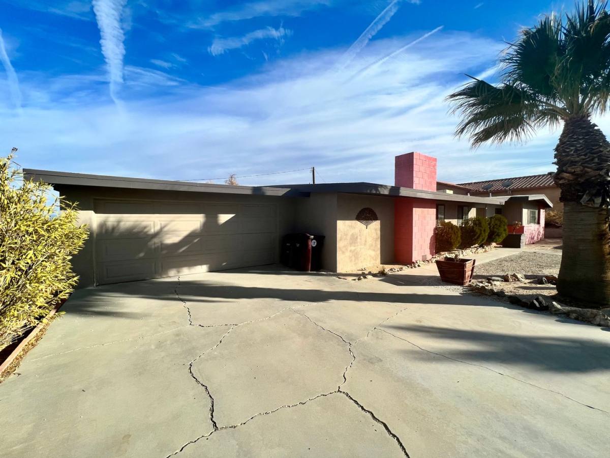 House for rent at 5673 Skyview Lane, Twentynine Palms, CA 92277