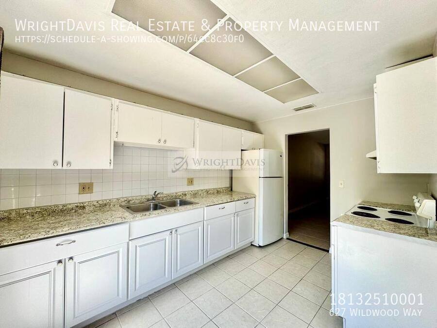 Apartment for rent at 627 Wildwood Way, Clearwater, FL 33756
