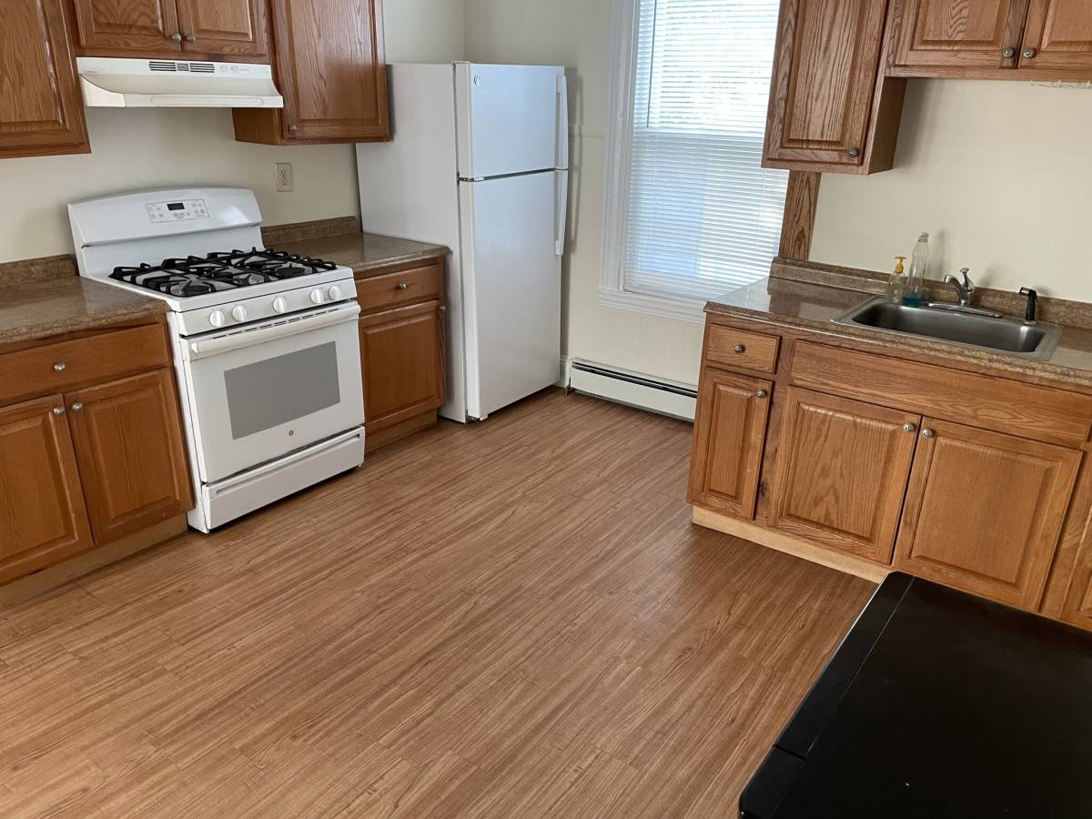 House for rent at 569 Main St #2, Medford, MA 02155