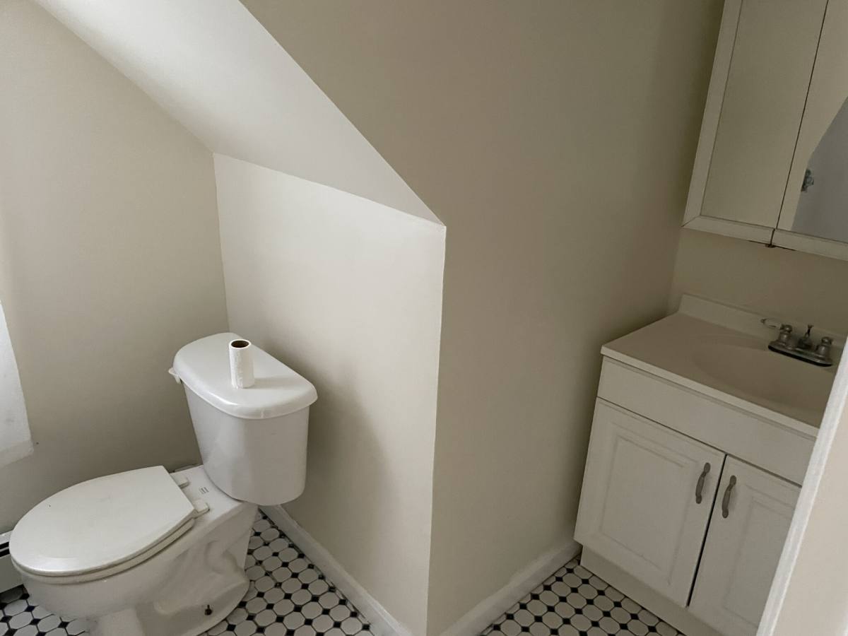 House for rent at 569 Main St #2, Medford, MA 02155
