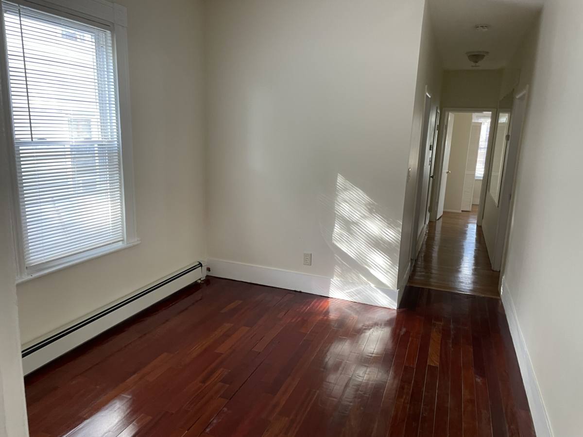 House for rent at 569 Main St #2, Medford, MA 02155