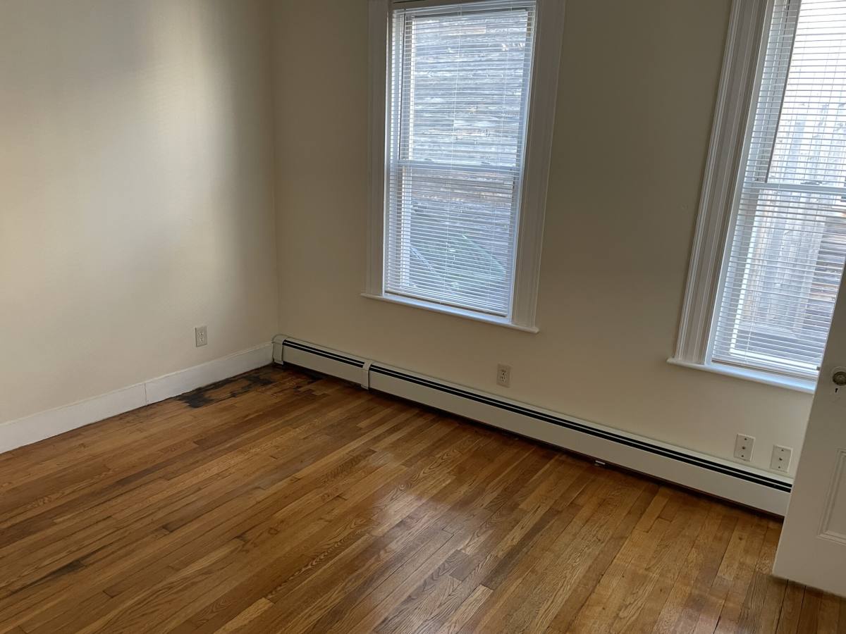 House for rent at 569 Main St #2, Medford, MA 02155