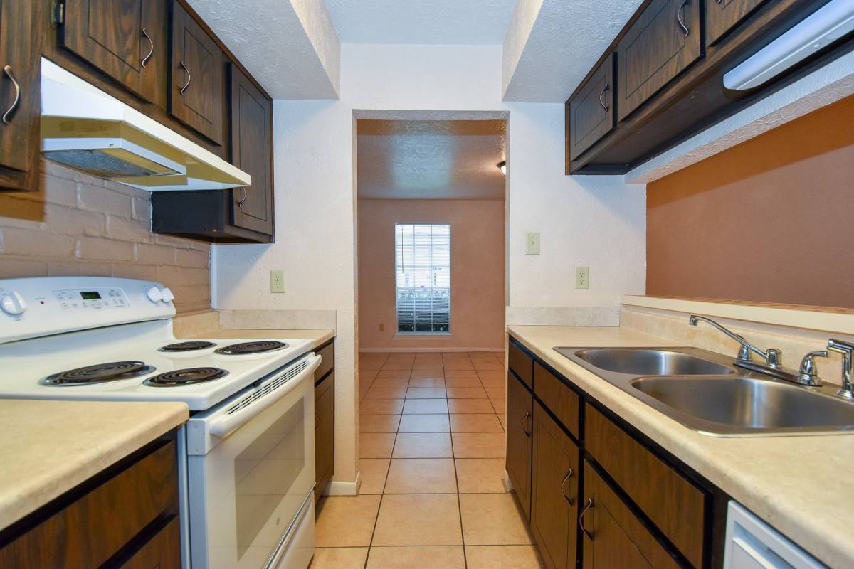 House for rent at 1519 Barcelona Way, Baytown, TX 77520