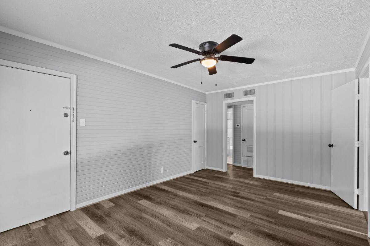 Apartment for rent at 2324 Cedar Dr, La Marque, TX 77568