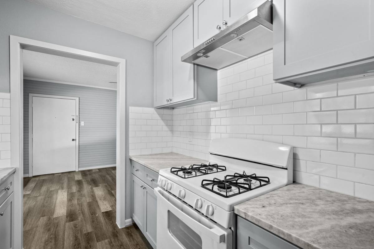 Apartment for rent at 2324 Cedar Dr, La Marque, TX 77568