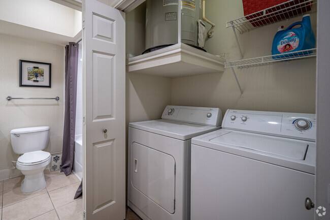 Apartment for rent at 320 Jackson Hill St #JH1, Houston, TX 77007
