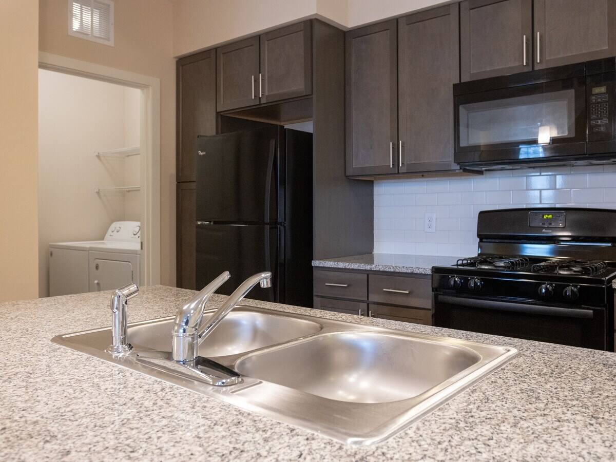 Apartment for rent at 13555 Cullen Blvd #SLC2, Houston, TX 77047