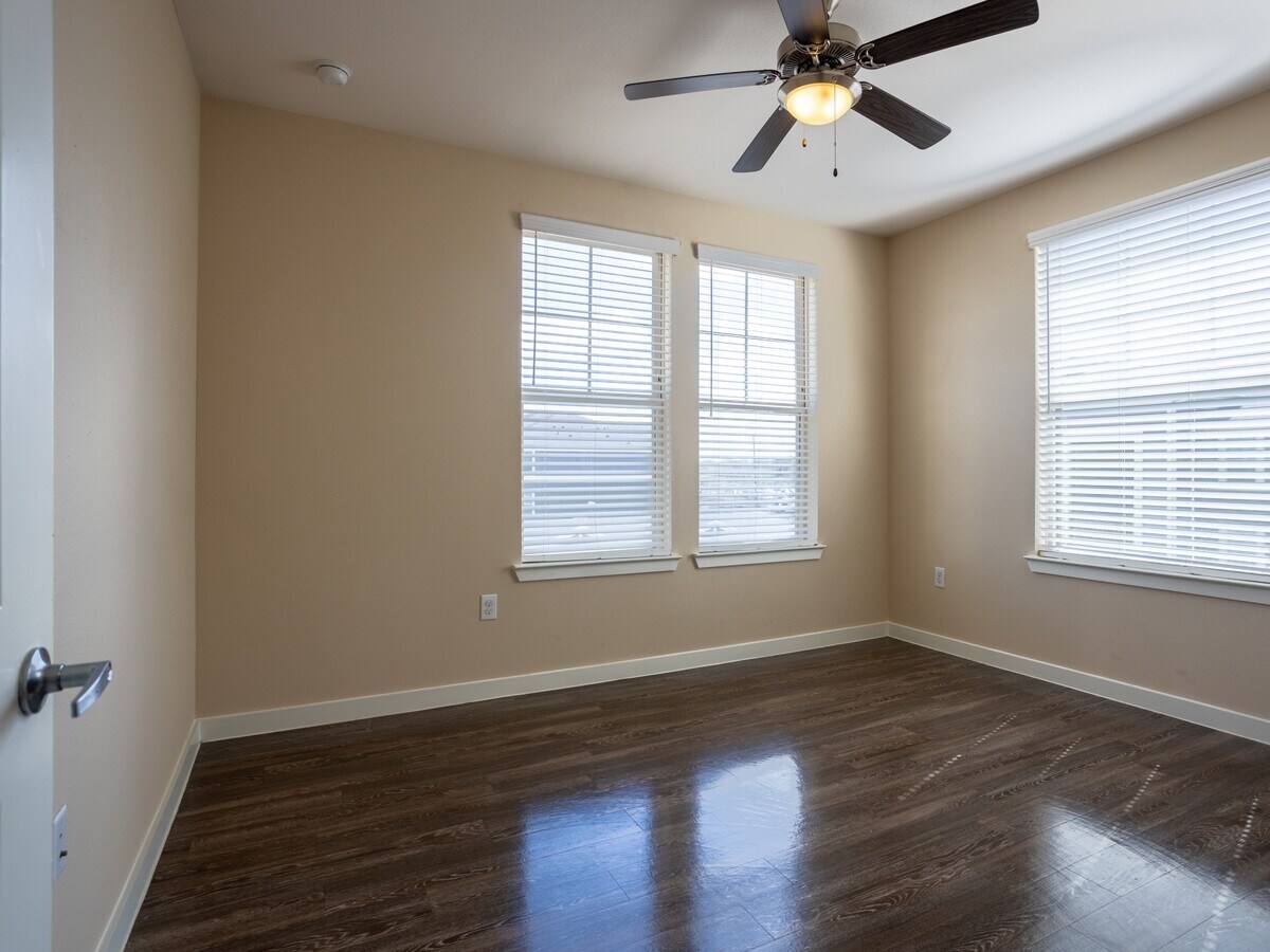 Apartment for rent at 13555 Cullen Blvd #SLC2, Houston, TX 77047