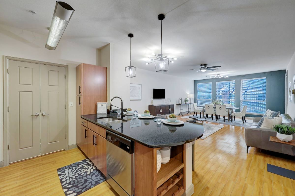 Apartment for rent at 2401 S Gessner Rd #VLA1, Houston, TX 77063