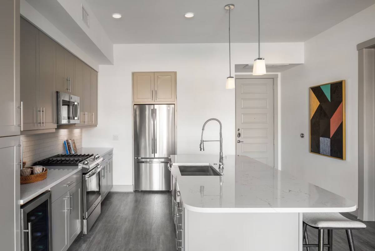 Apartment for rent at 515 W 20th St #10HW, Houston, TX 77008