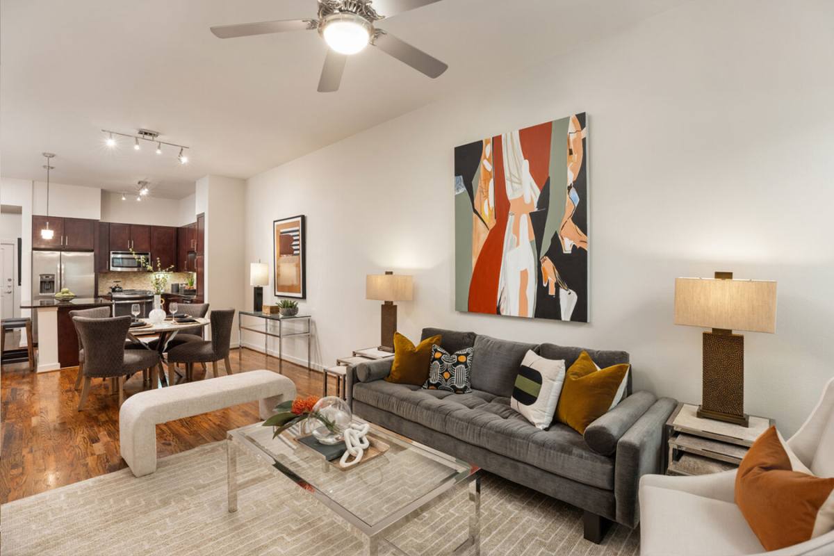 Apartment for rent at 1900 Yorktown #19YT2, Houston, TX 77056