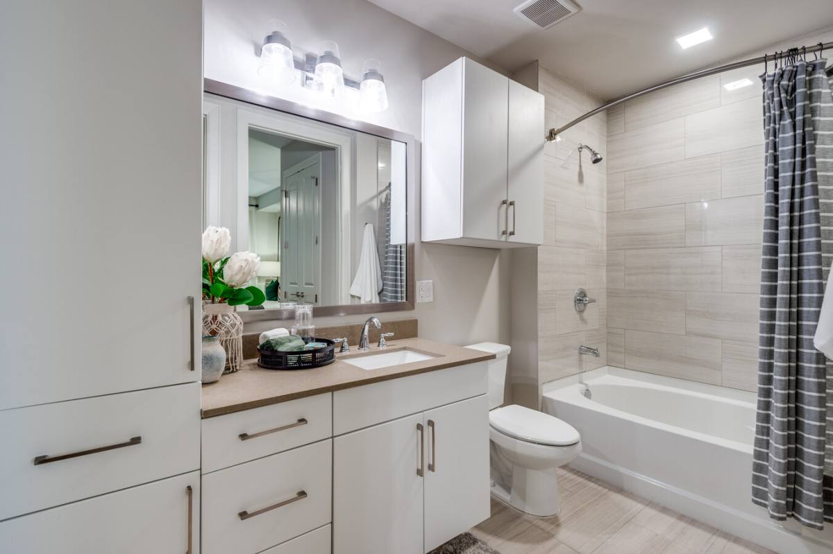 Apartment for rent at 1320 Montrose Blvd #MBB2, Houston, TX 77019