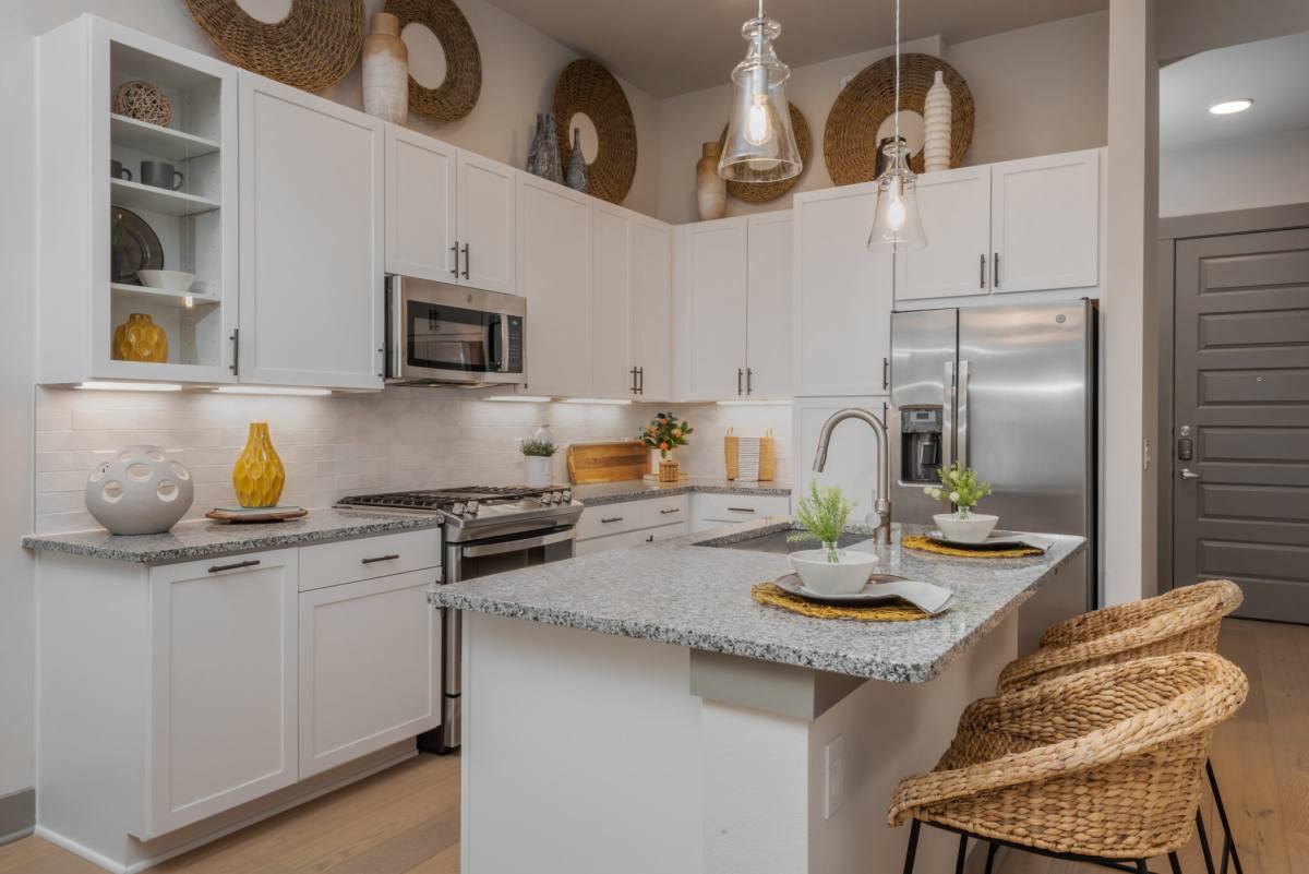Apartment for rent at 5004 Memorial Dr #AM1, Houston, TX 77007