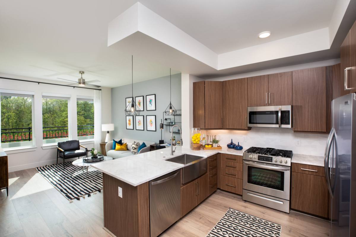 Apartment for rent at 5004 Memorial Dr #AM2, Houston, TX 77007
