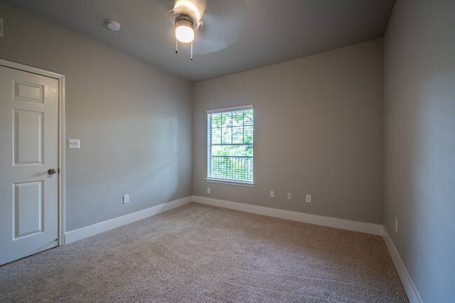 Apartment for rent at 1475 Sawdust Rd #ALX, Spring, TX 77380