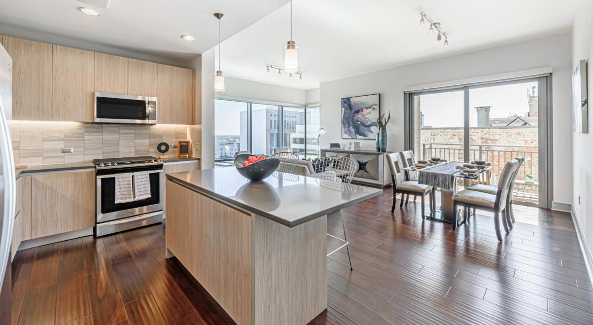 Apartment for rent at 409 Travis St #AMS2, Houston, TX 77002
