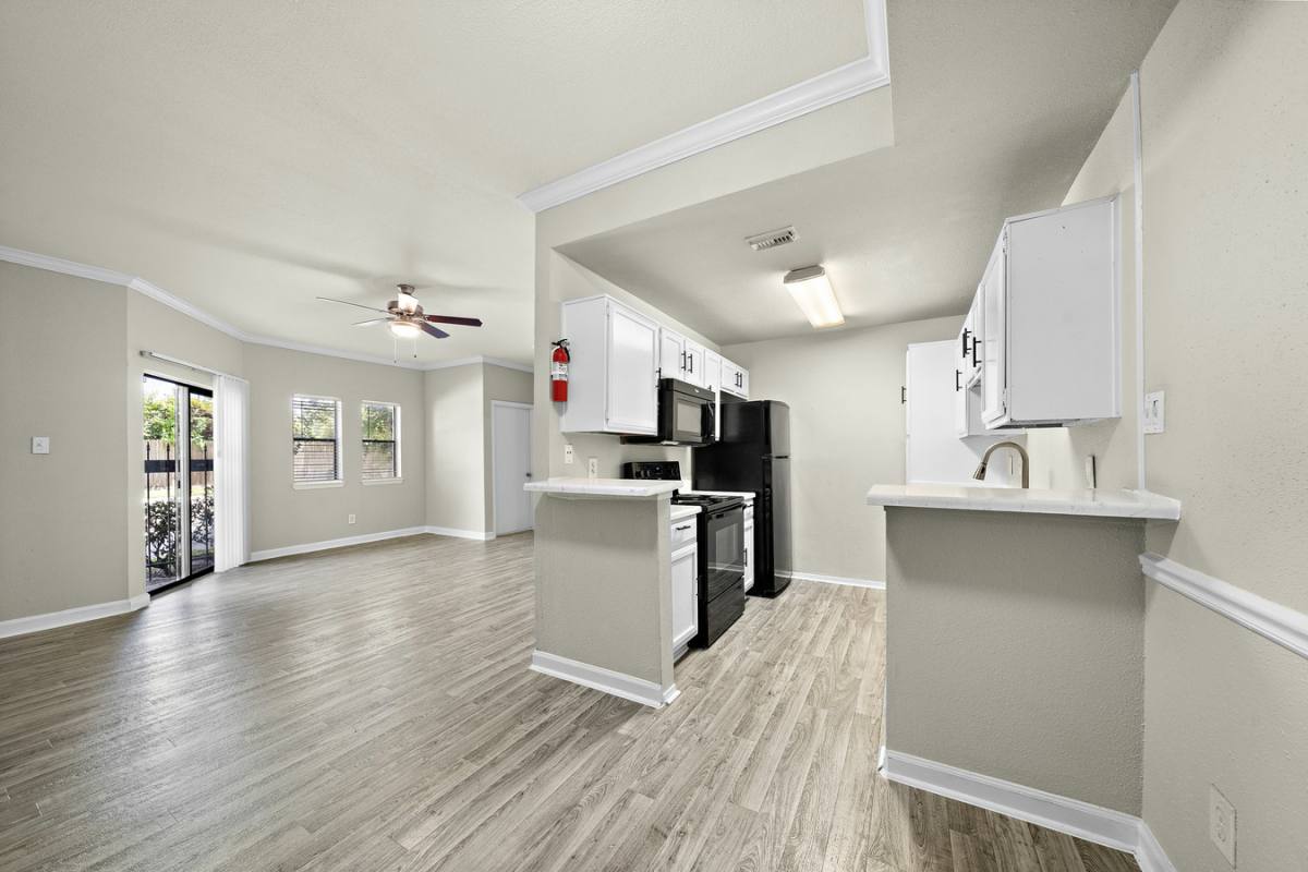 Apartment for rent at 7250 W Greens Rd #AAW3, Houston, TX 77064
