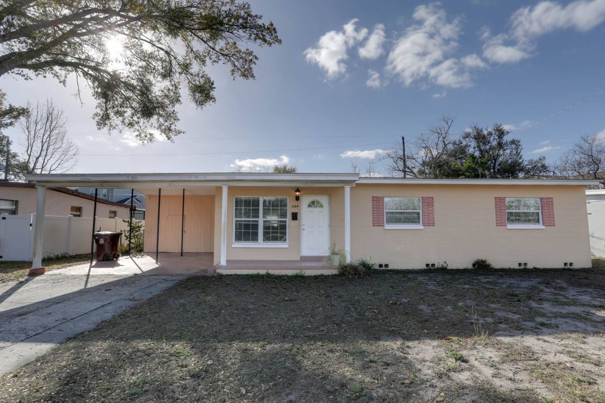House for rent at 1704 Edmundshire Rd, Orlando, FL 32812