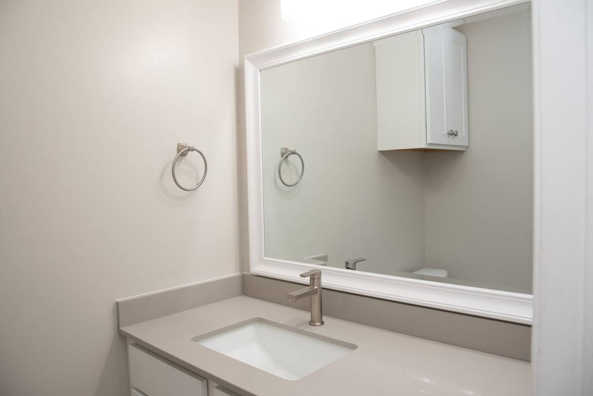 Townhouse for rent at 814 San Saba, College Station, TX 77845