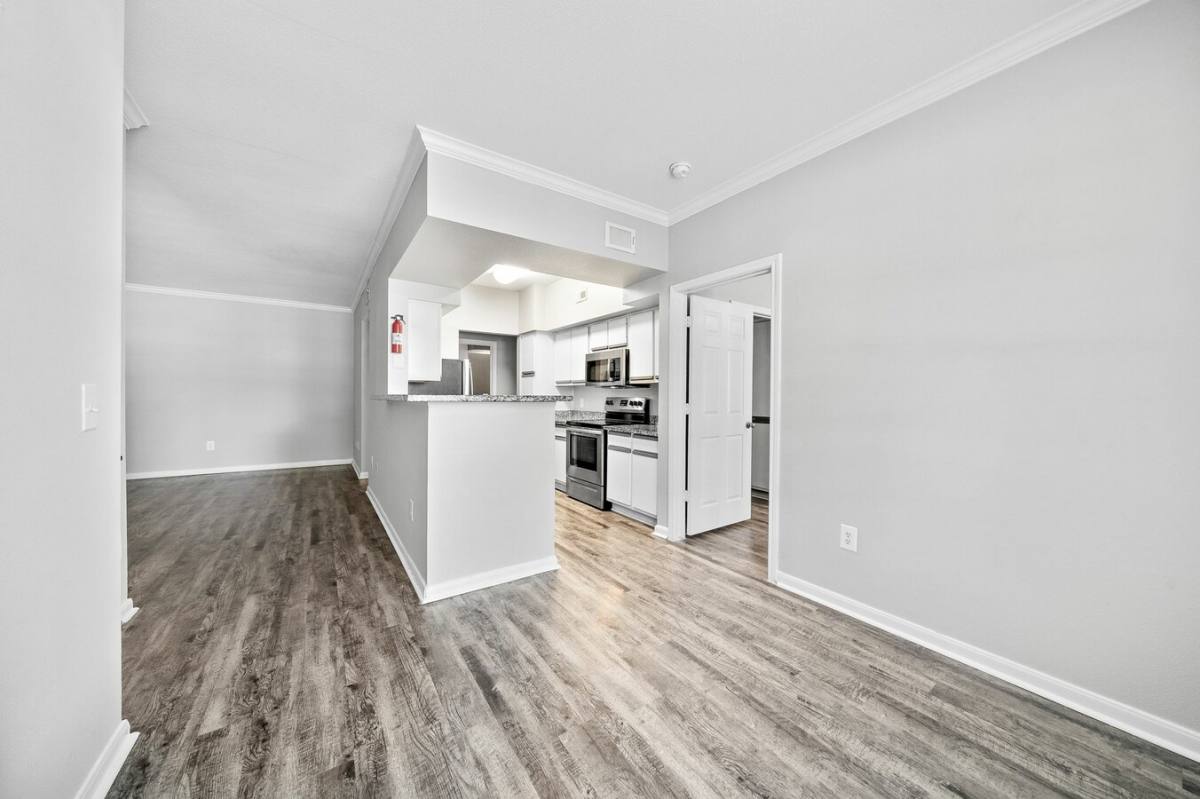 Apartment for rent at 15100 Ella Blvd #CLCT, Houston, TX 77090