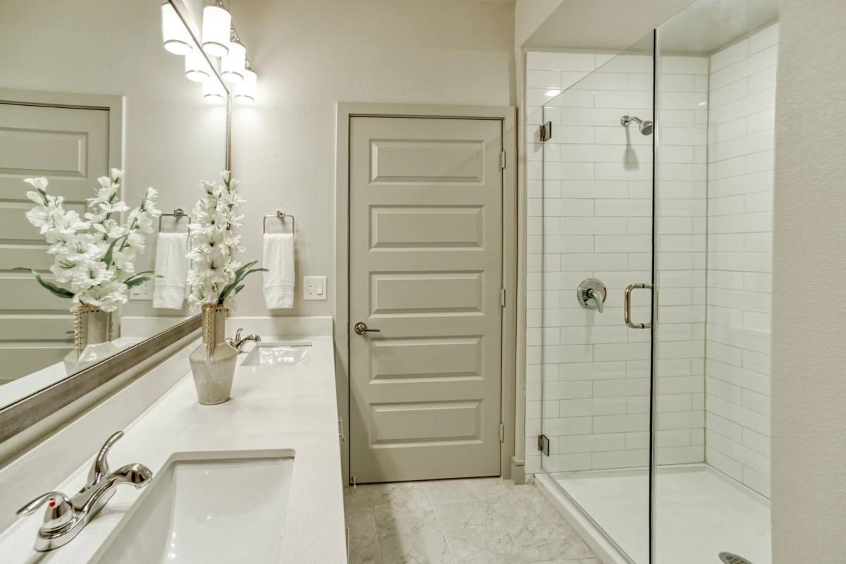 Apartment for rent at 4840 N Shepherd Dr #DAS, Houston, TX 77018