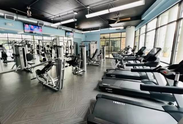 Apartment for rent at 7010 Staffordshire St #EMC, Houston, TX 77030