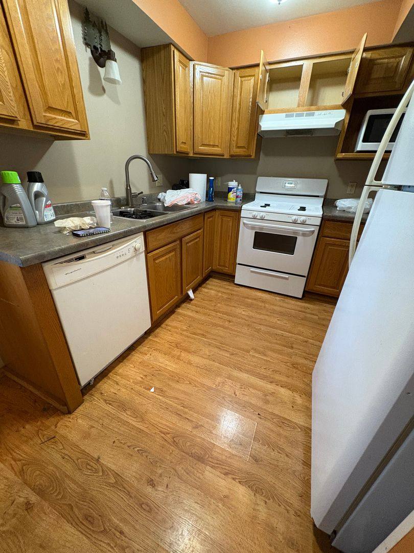 Apartment for rent at 467 Overlook, Warrens, WI 54666