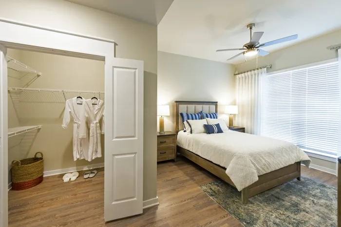 Apartment for rent at 1466 Ivy Park Terrace #IYL, Houston, TX 77047