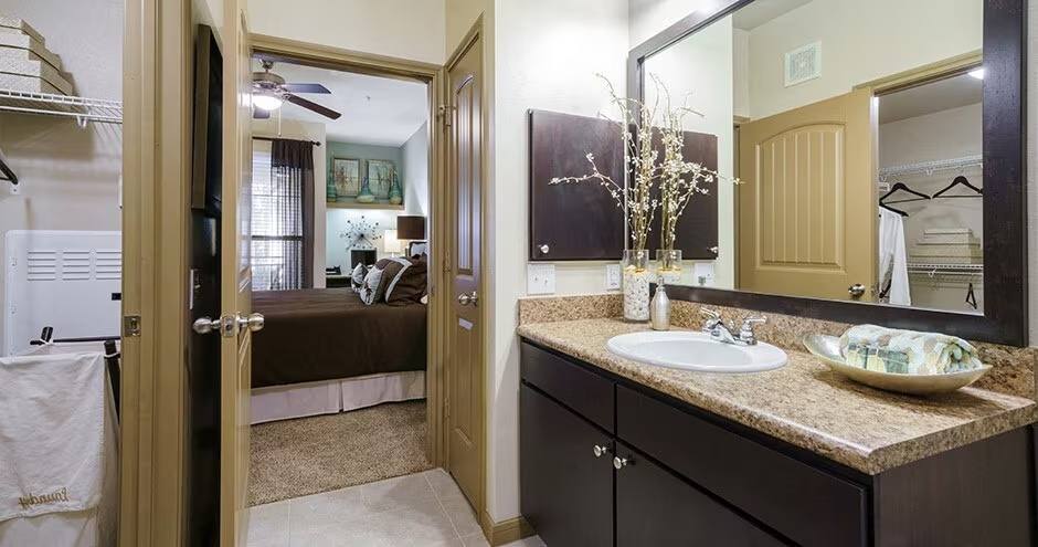 Apartment for rent at 14723 T C Jester Blvd #NEOS, Houston, TX 77068